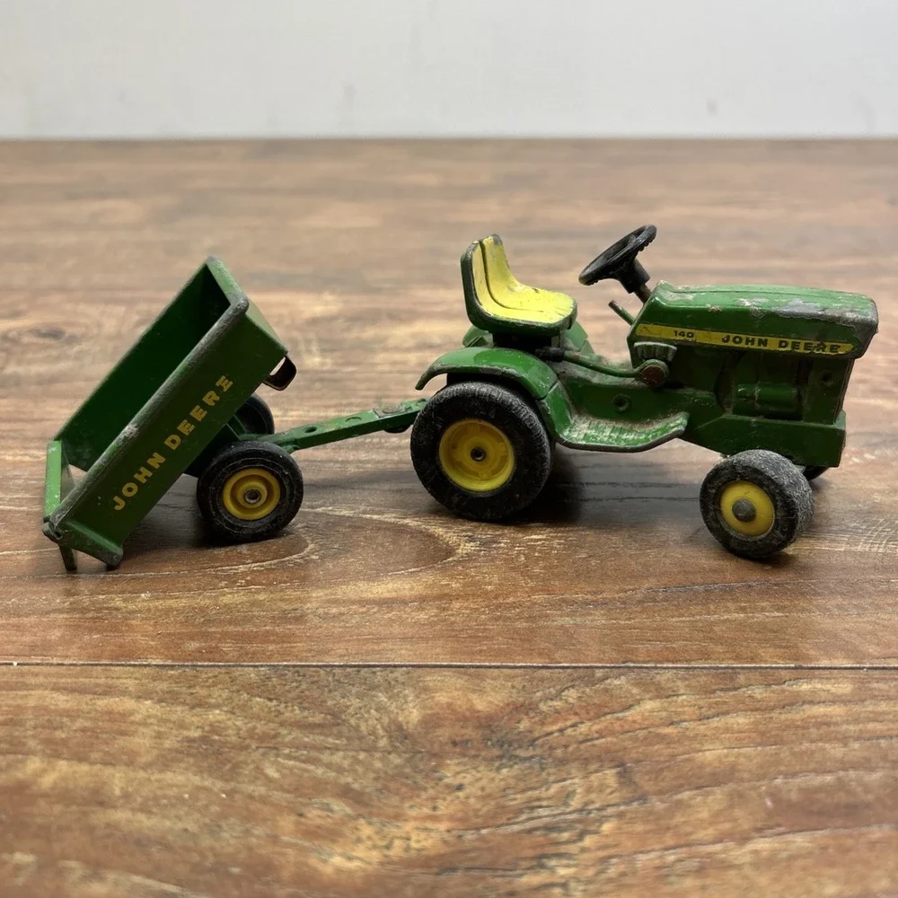 Vintage 1960's 70's Ertl John Deere 140 Lawn Garden Tractor W/ Dump Cart 1:16